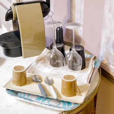 B&B Champagne Andre Bergere &