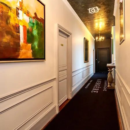 Champagne André Bergère&suites 4* Épernay