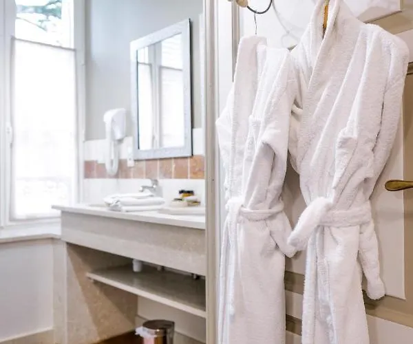 Champagne André Bergère Couette-café Épernay