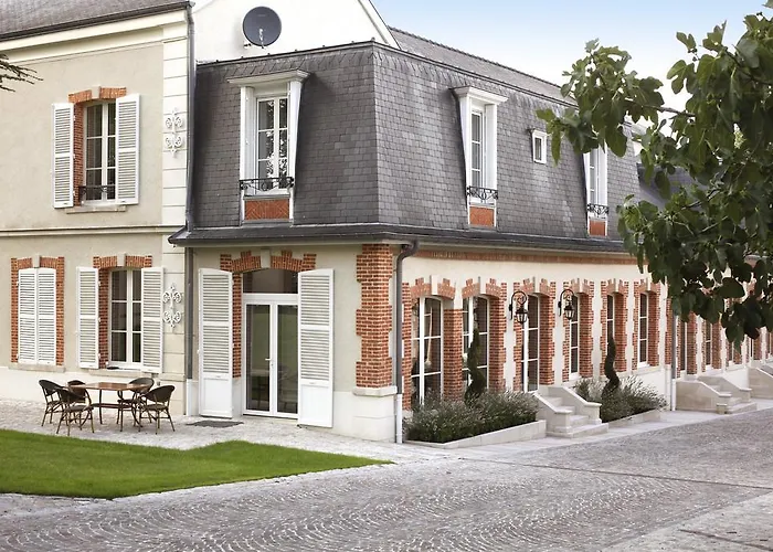 Champagne André Bergère Couette-café 4*